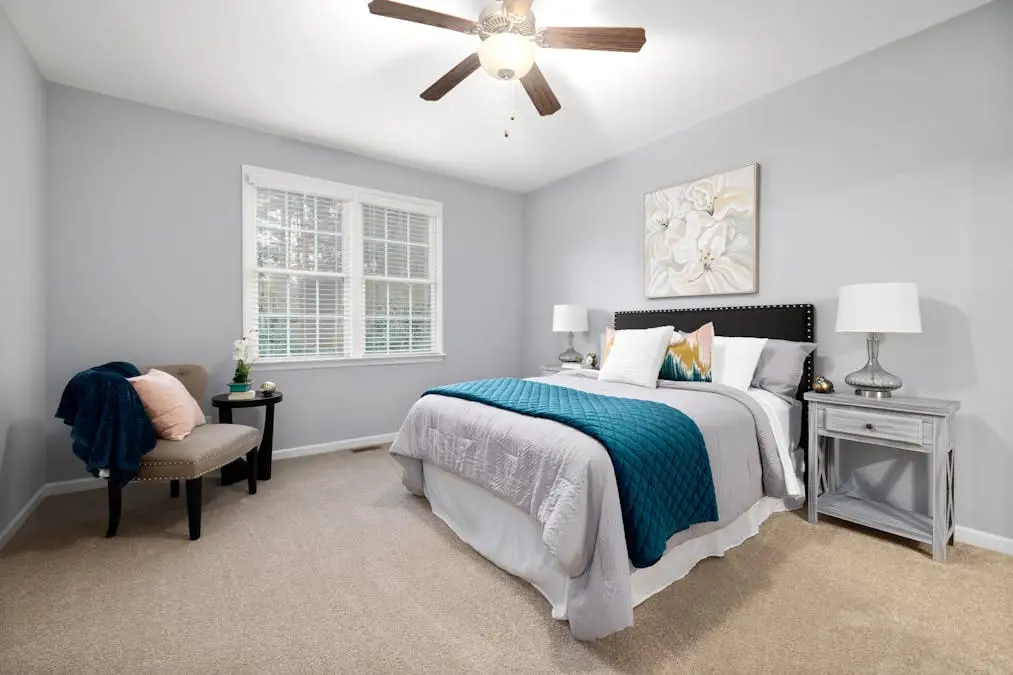 how long it takes to paint a 3-bedroom home